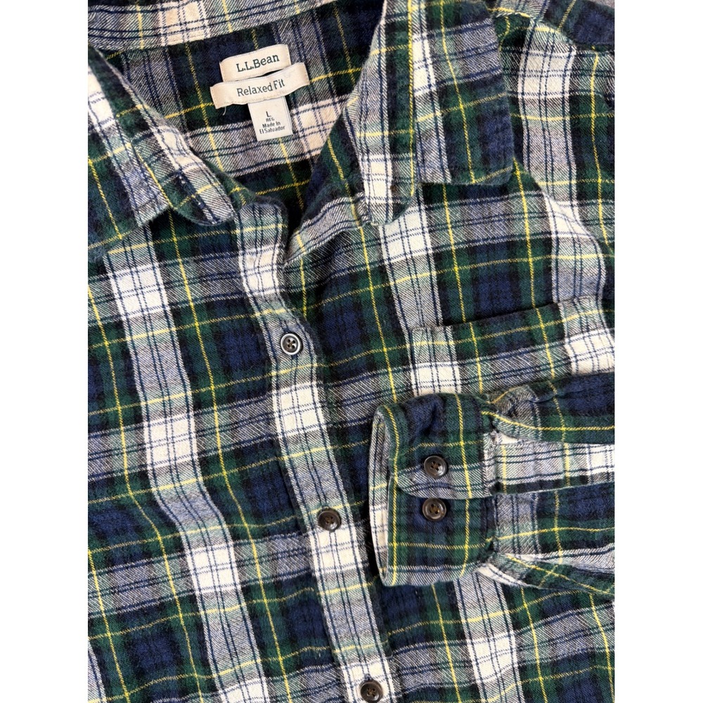 L.L.Bean Flannel Shirt Women L Scotch Navy Plaid Relaxed Fit 100% Cotton Outdoor